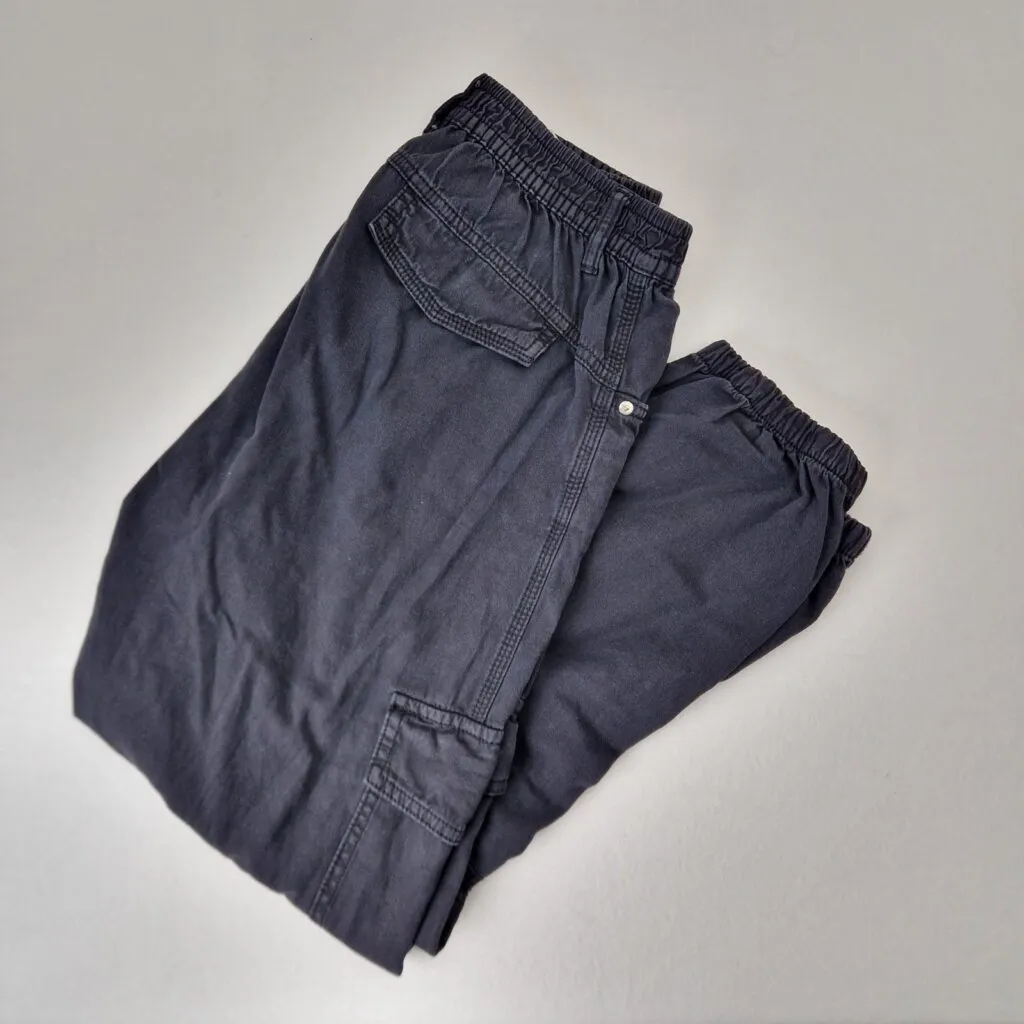 Bershka Men’s Black Cargo Pants Size M Cotton Straight Leg Elastic Waist