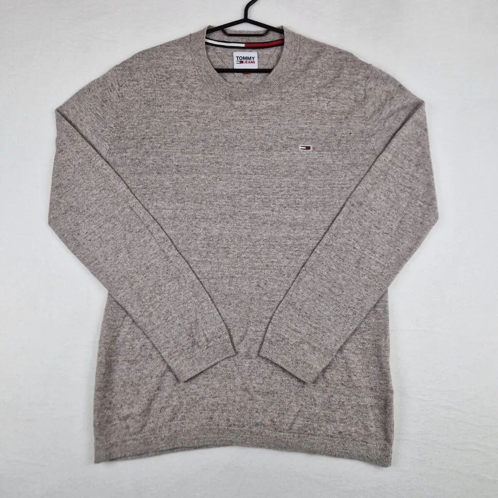 Tommy Hilfiger Men’s Beige Cotton Crew Neck Sweater Size M Long Sleeve Pullover
