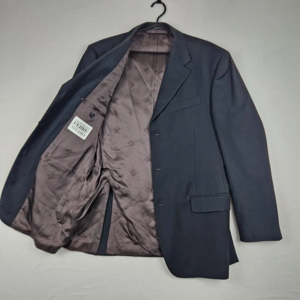 Gianfranco Ferre Studio Men’s Black Blazer Size 52 Virgin Wool Regular Fit