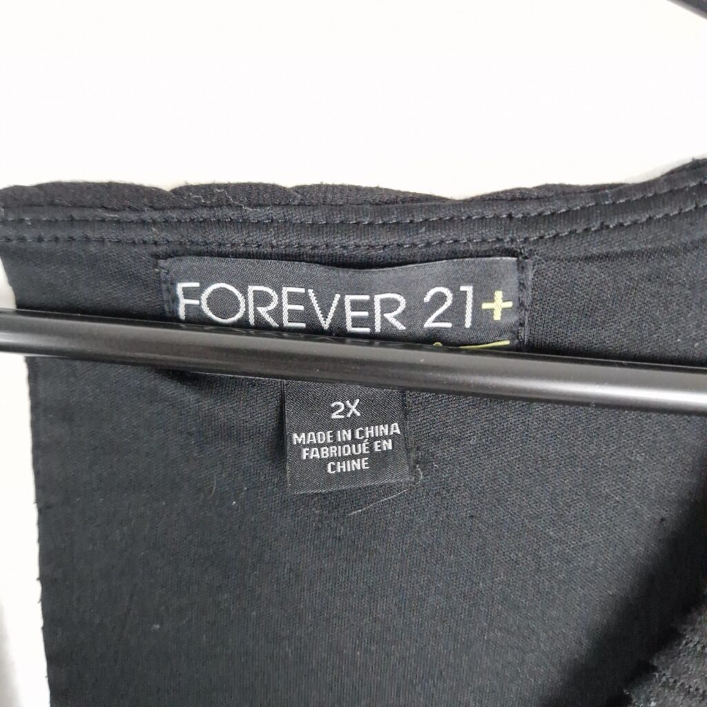 Forever 21+ Womens Black Sleeveless Top Size 2XL Textured Peplum Blouse