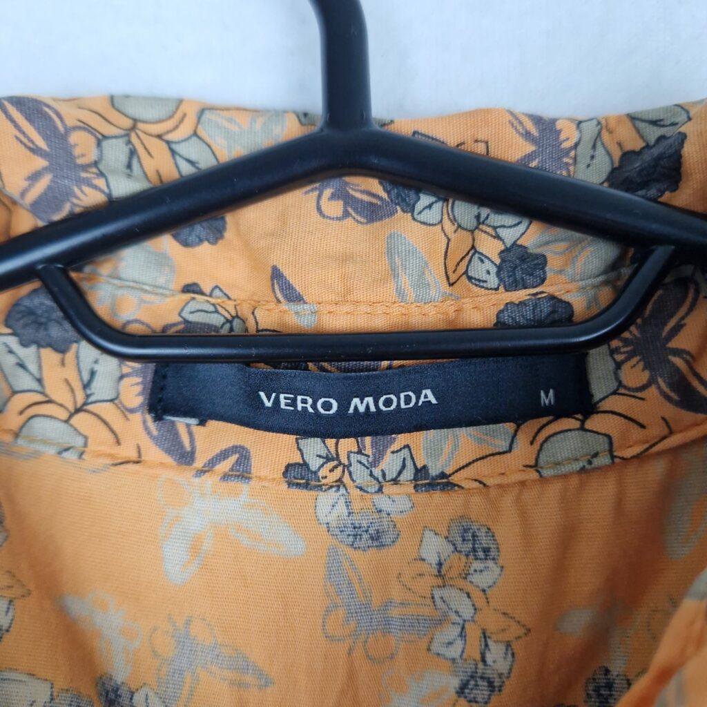 Vero Moda Womens Orange Floral Blouse Size M Sleeveless Lightweight Button Up Top