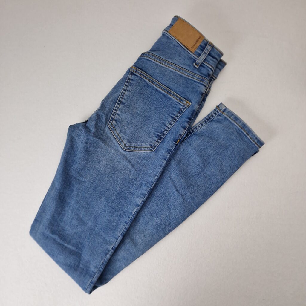 Pull & Bear Womens Blue Denim Jeans Size 32 Cotton Stretch Skinny Fit