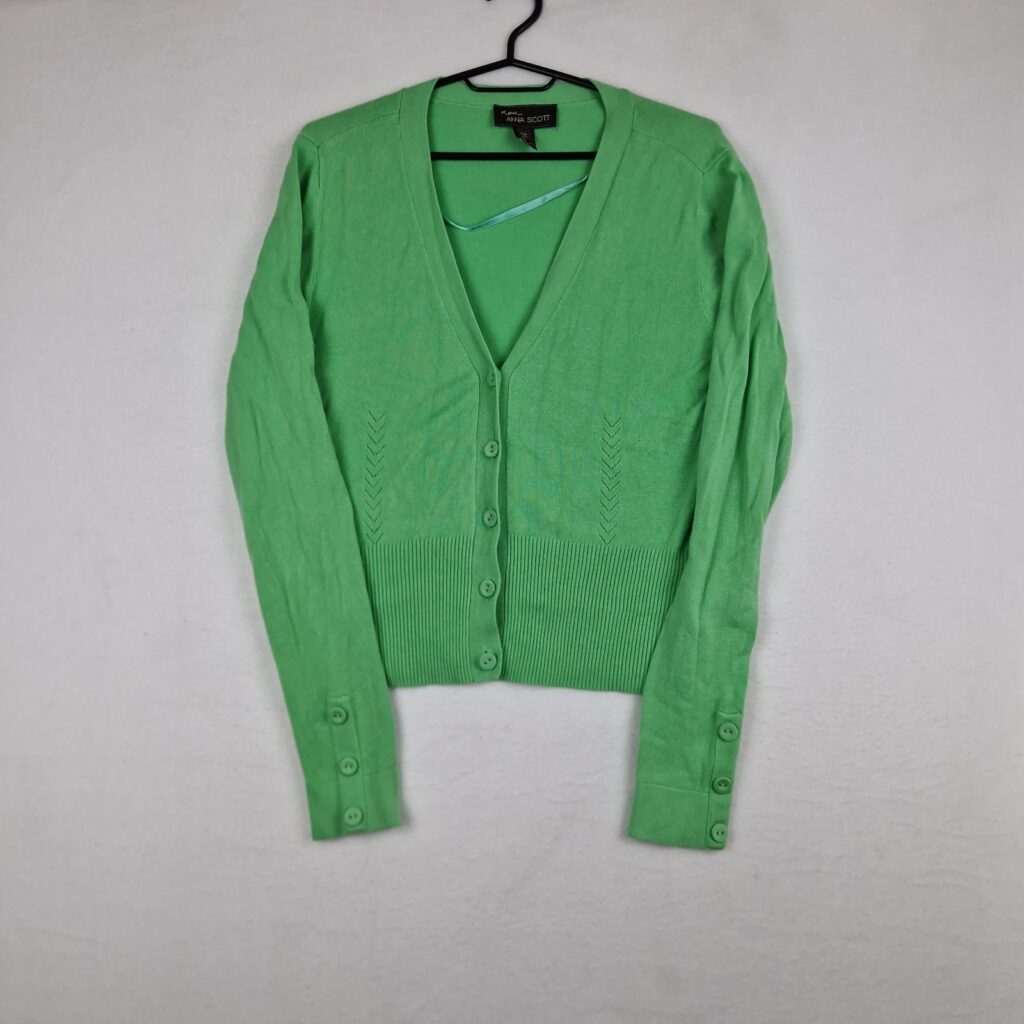 Anna Scott Womens Green Knit Cardigan Size M Button Up V Neck Lightweight Casual