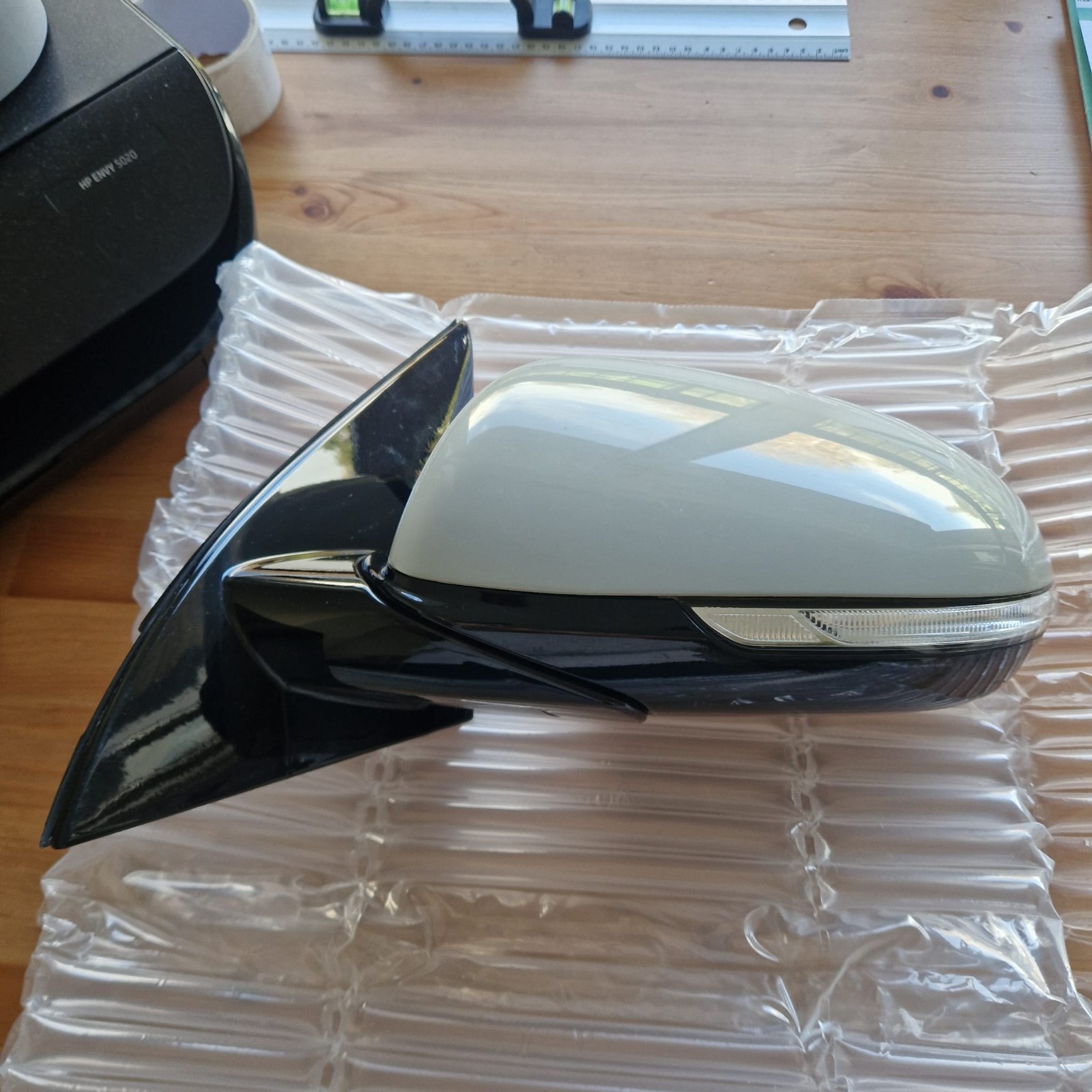 =Green KIA Niro Left Side Mirror 87610 G5230 2017/2022 Models